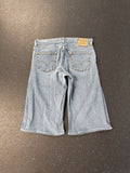 00s Levi’s (34”)