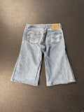 00s Levi’s (36”)