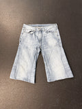 00s Levi’s (34”)
